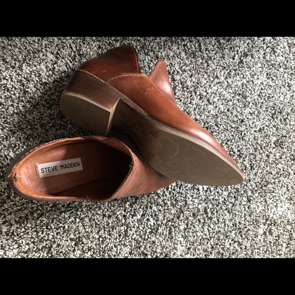 Steve Madden Booties - Picture 3 of 4